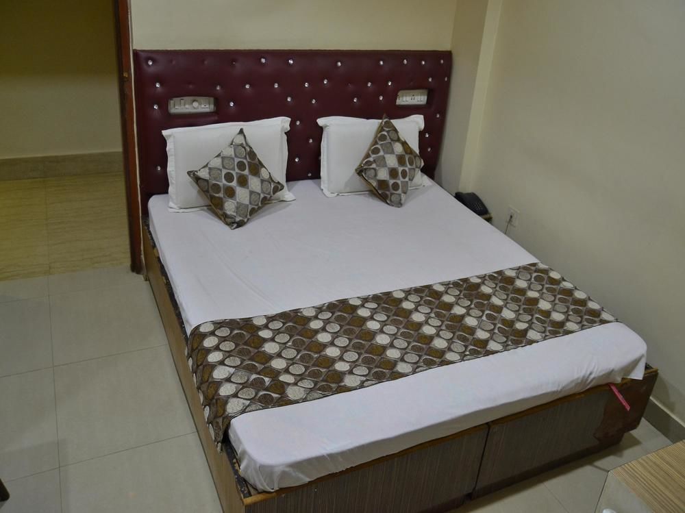 Oyo 3019 Hotel Lingaraj Bhubaneswar Exterior photo